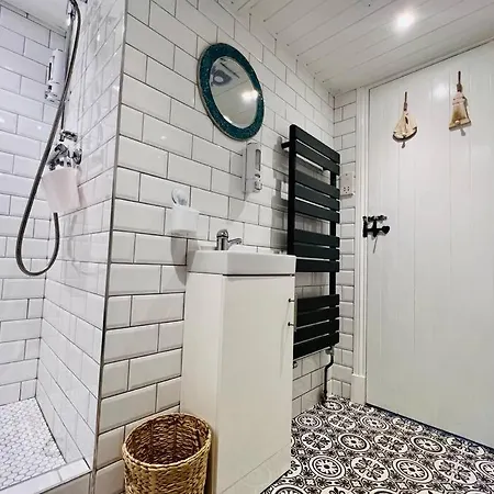 Lejlighed Swordfish **next To The Harbour** *