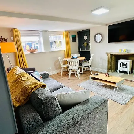 Swordfish **next To The Harbour** 公寓 *